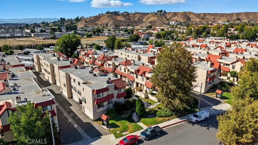 27617 Nugget, Canyon Country, California 91387 home-pic-27