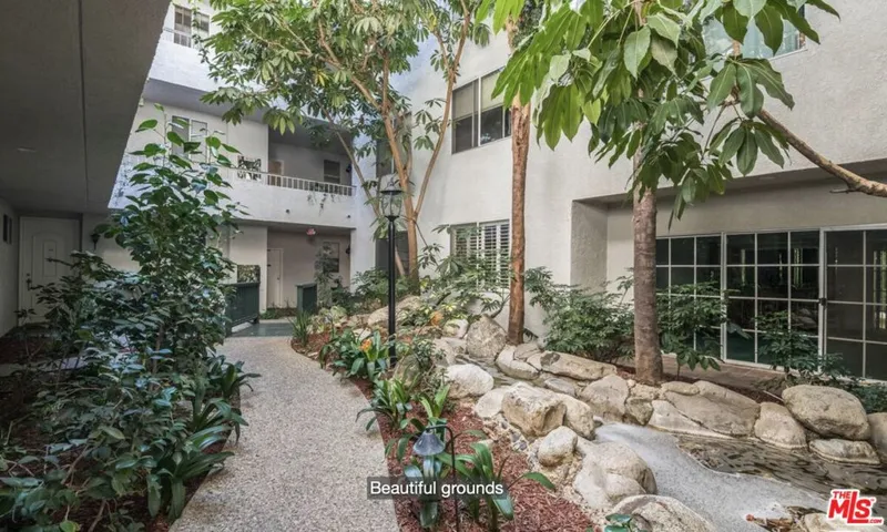 1375 Kelton Avenue 407, Los Angeles, California 90024
