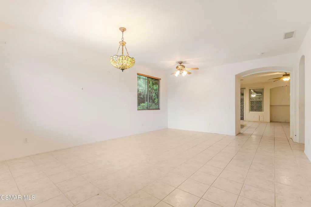 3160 China Fir Place, Simi Valley, California 93065 home-pic-3