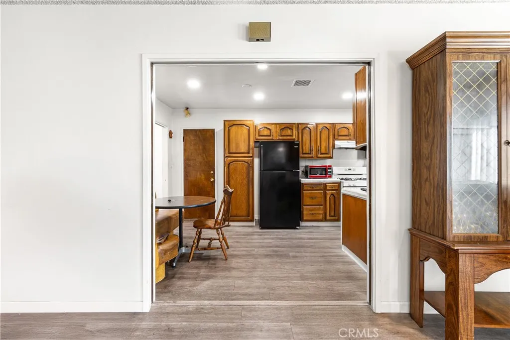 7840 Pioneer Boulevard, Whittier, California 90606 home-pic-11