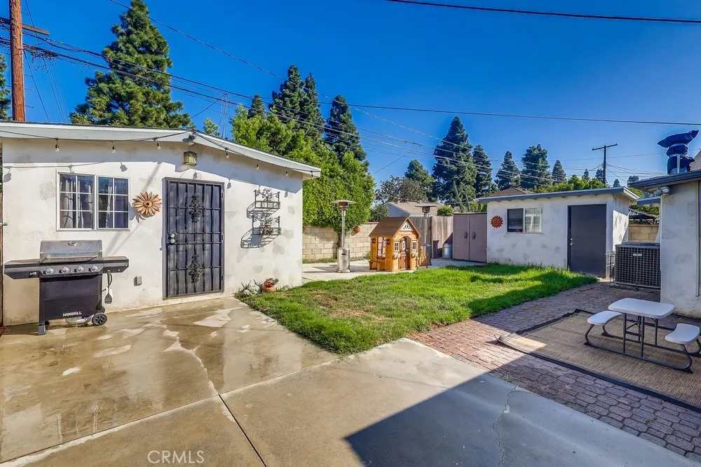 5202 Fidler, Lakewood, California 90712 home-pic-22