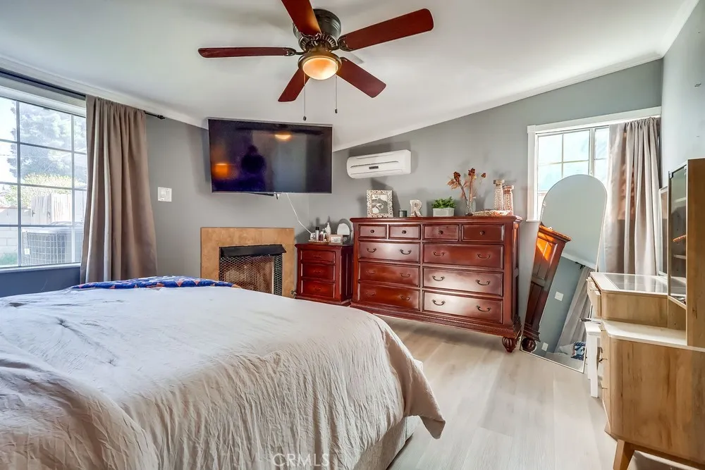 5202 Fidler, Lakewood, California 90712 home-pic-14