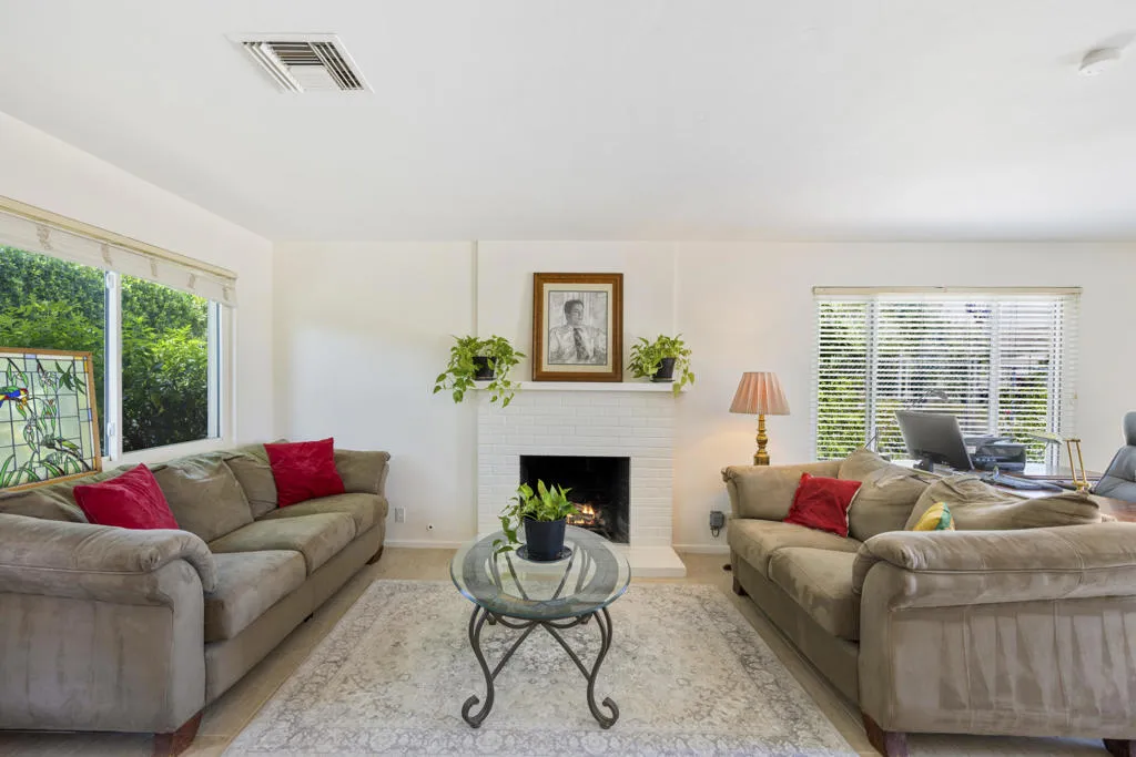 68286 Grandview Avenue, Cathedral City, California 92234 home-pic-13