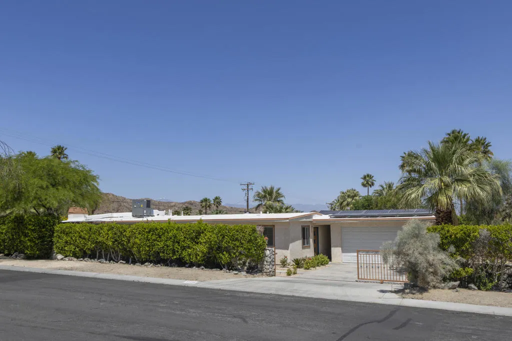 68286 Grandview Avenue, Cathedral City, California 92234 home-pic-8