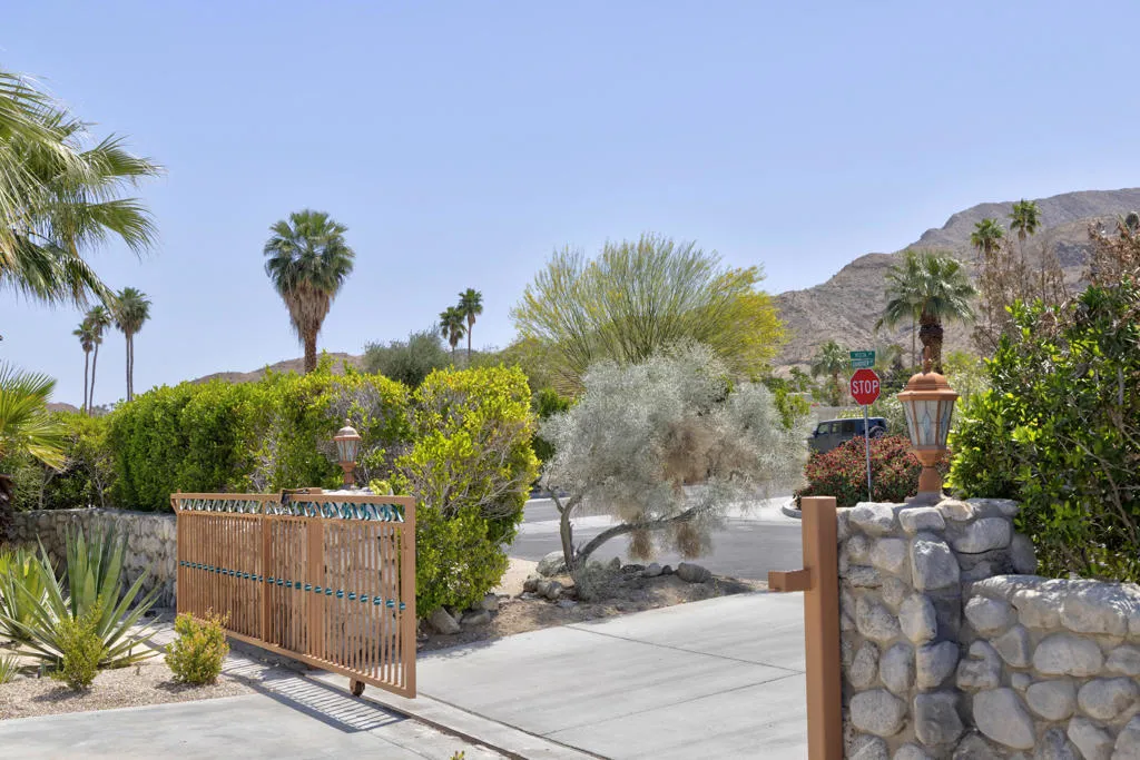 68286 Grandview Avenue, Cathedral City, California 92234 home-pic-25