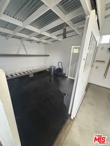 6052 Merritt Drive, Malibu, California 90265