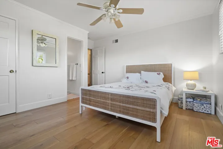 6052 Merritt Drive, Malibu, California 90265