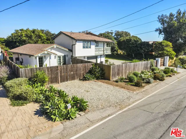 6052 Merritt Drive, Malibu, California 90265