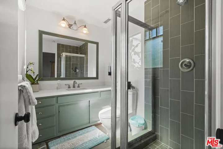 6052 Merritt Drive, Malibu, California 90265