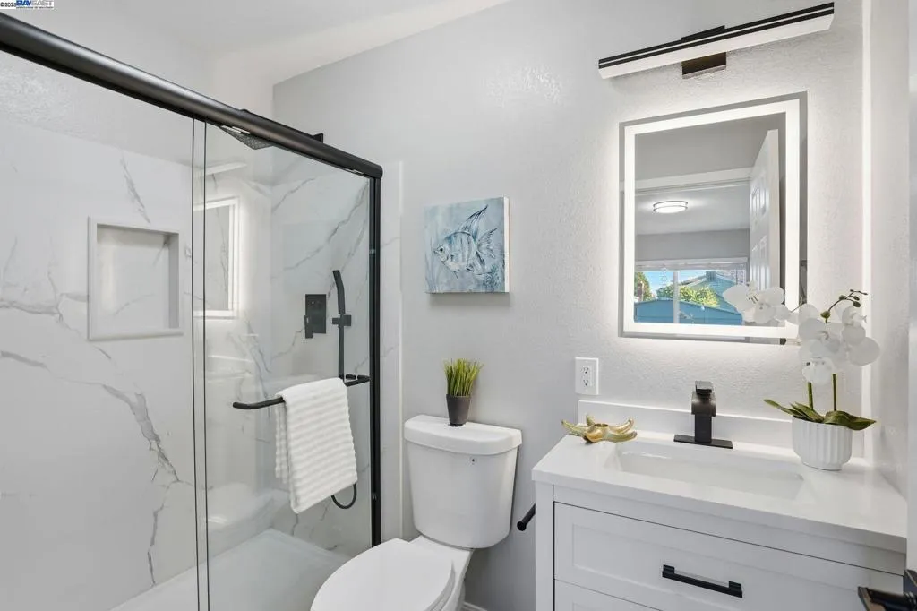 1699 Bandoni Ave, San Lorenzo, California 94580 home-pic-35