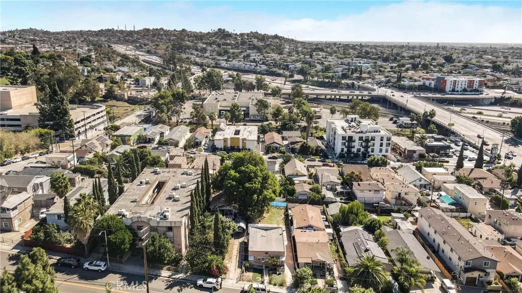 1140 N Chicago, Los Angeles, California 90033 home-pic-8