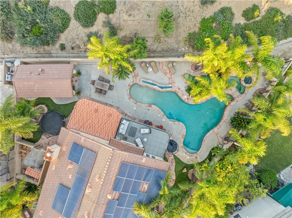 27805 Pine Crest Place, Castaic, California 91384 home-pic-52