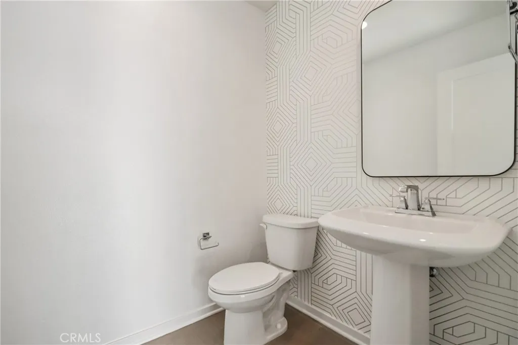 170 Fable, Irvine, California 92618 home-pic-18