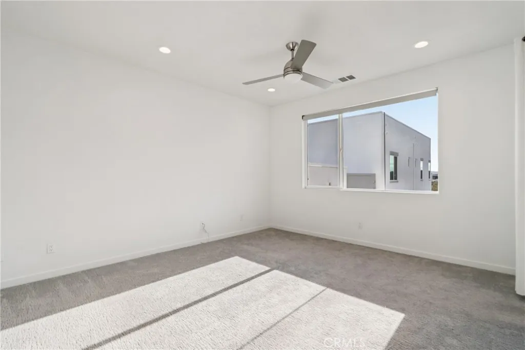 170 Fable, Irvine, California 92618 home-pic-22