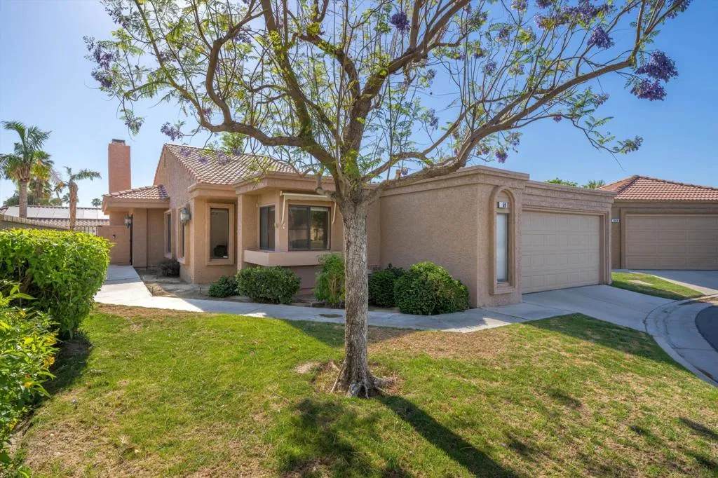 44059 Chamonix Court, Palm Desert, California 92260 home-pic-9