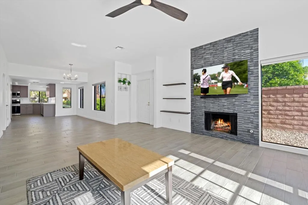 44059 Chamonix Court, Palm Desert, California 92260 home-pic-2
