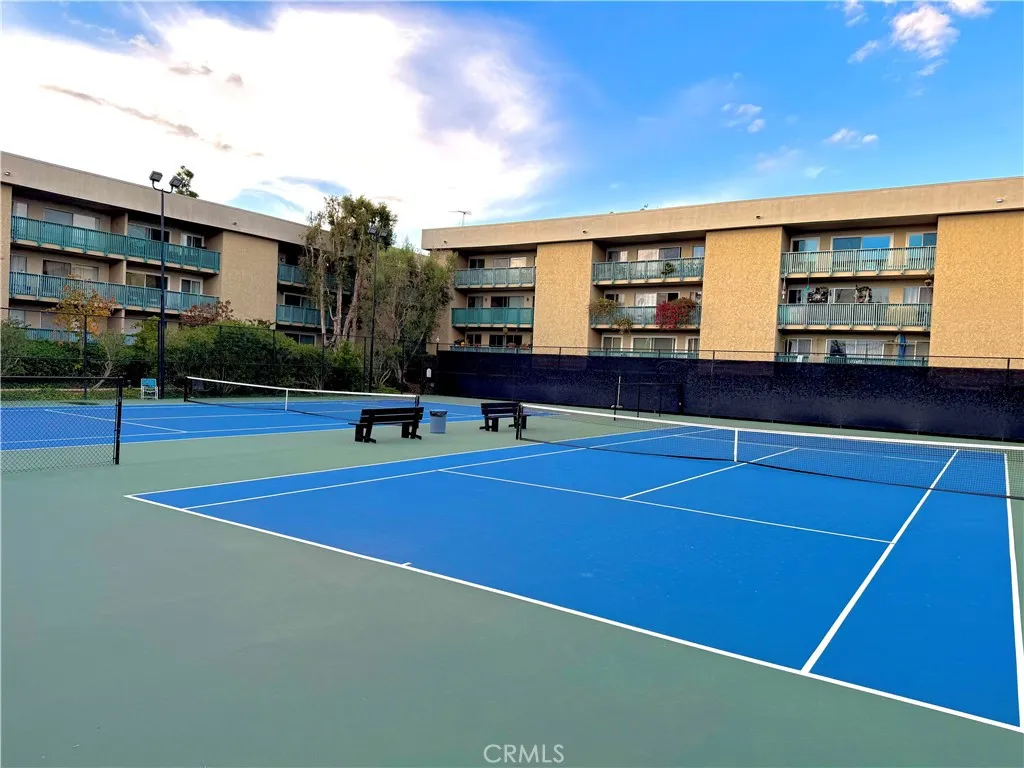 436 N Bellflower 206, Long Beach, California 90814 home-pic-15