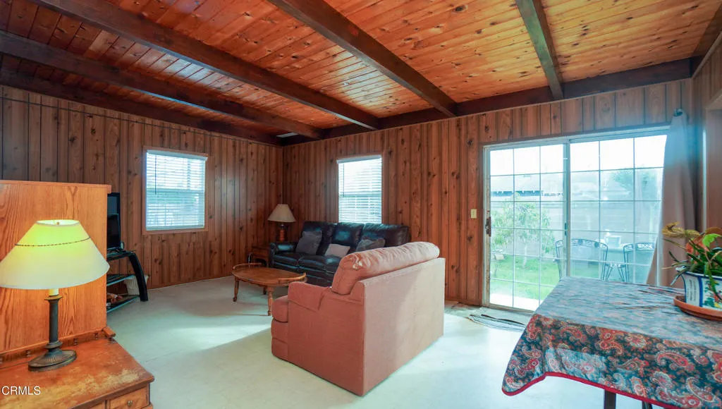 172 W Yucca Street, Oxnard, California 93033 home-pic-11