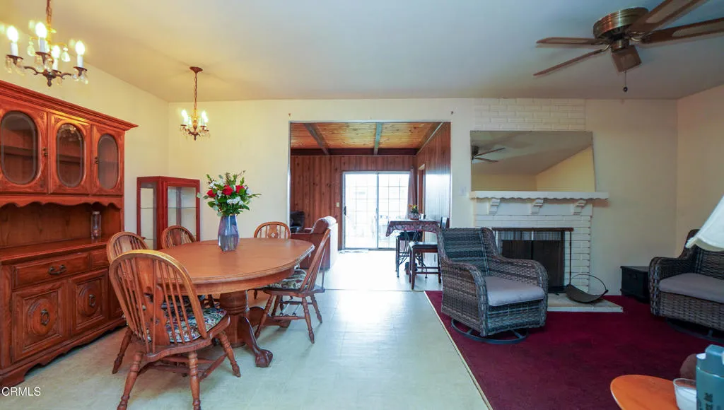 172 W Yucca Street, Oxnard, California 93033 home-pic-1