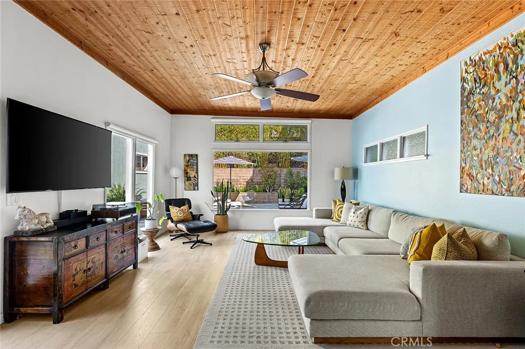 34240 Camino El Molino, Dana Point, California 92624 home-pic-15