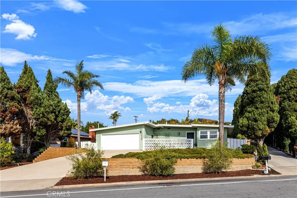 34240 Camino El Molino, Dana Point, California 92624 home-pic-6