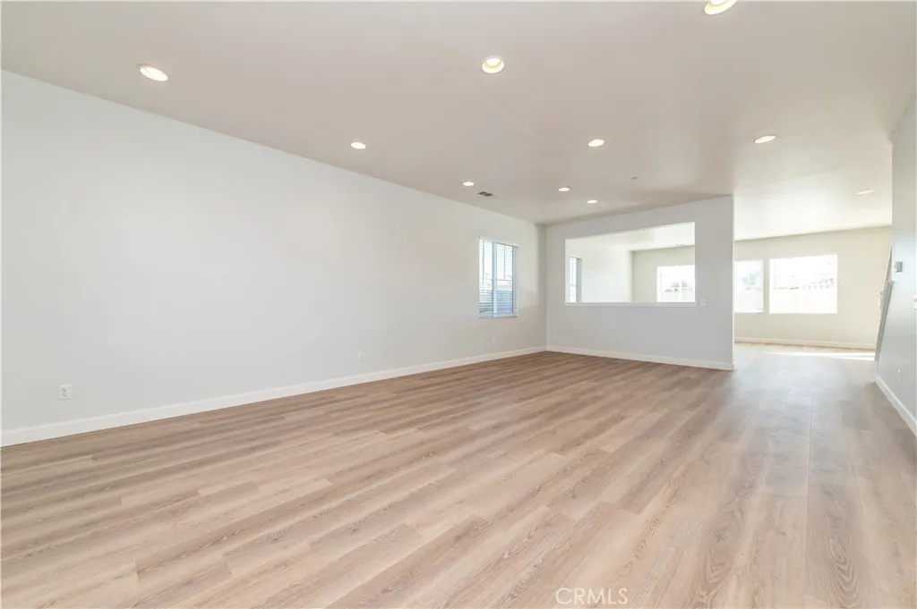 30183 Redding, Murrieta, California 92563 home-pic-7