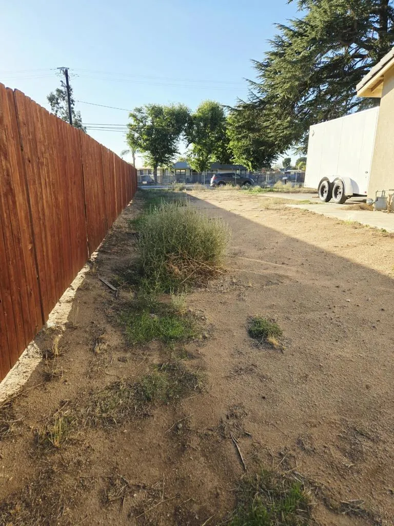 10956 Cherry Avenue, Cherry Valley, California 92223 home-pic-48