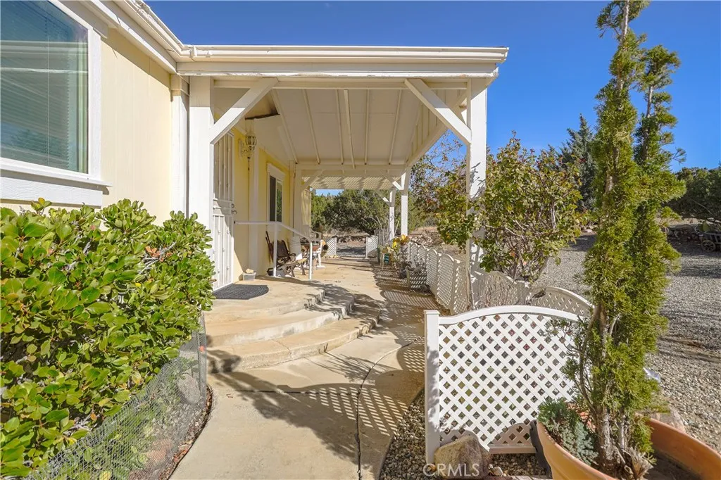 29520 Piani, Pearblossom, California 93553 home-pic-7