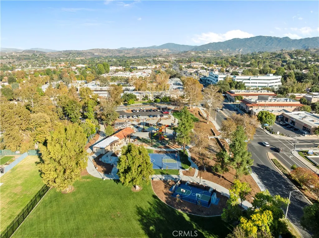 23515 Lyons 225, Valencia, California 91355 home-pic-21