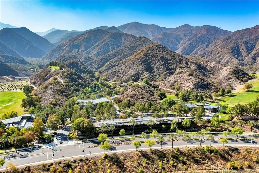 23931 Augusta, Corona, California 92883 home-pic-54