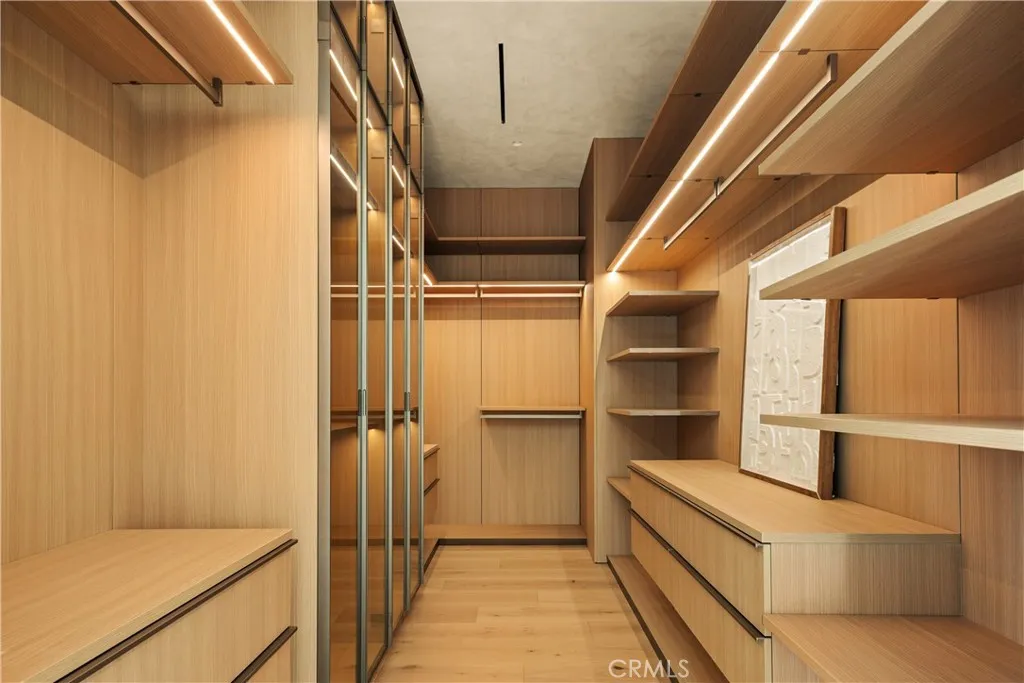 13157 Otsego, Sherman Oaks, California 91423 home-pic-19