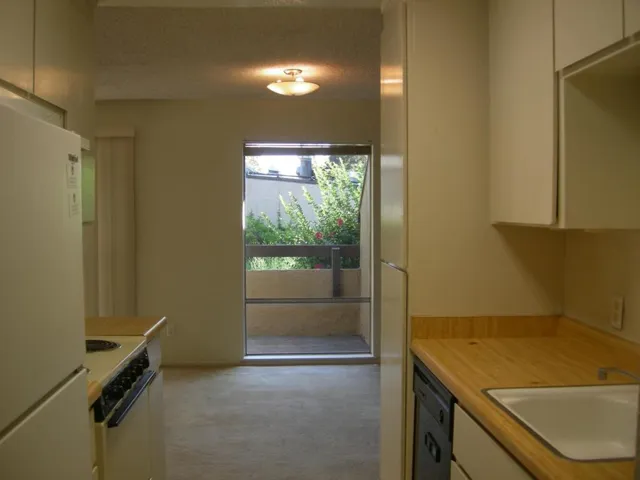 310 Tradewinds Drive 4, San Jose, California 95123