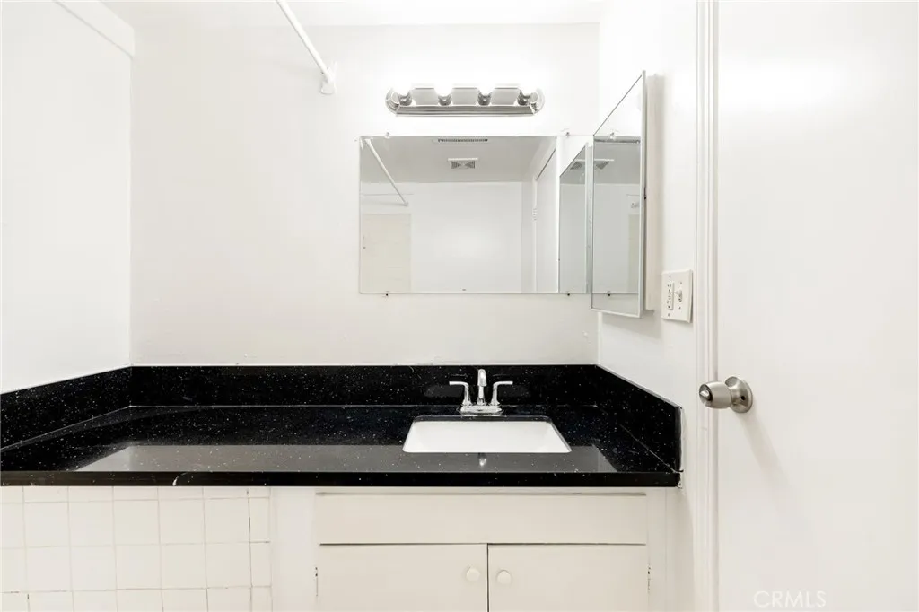 217 Judson, Redlands, California 92374 home-pic-25