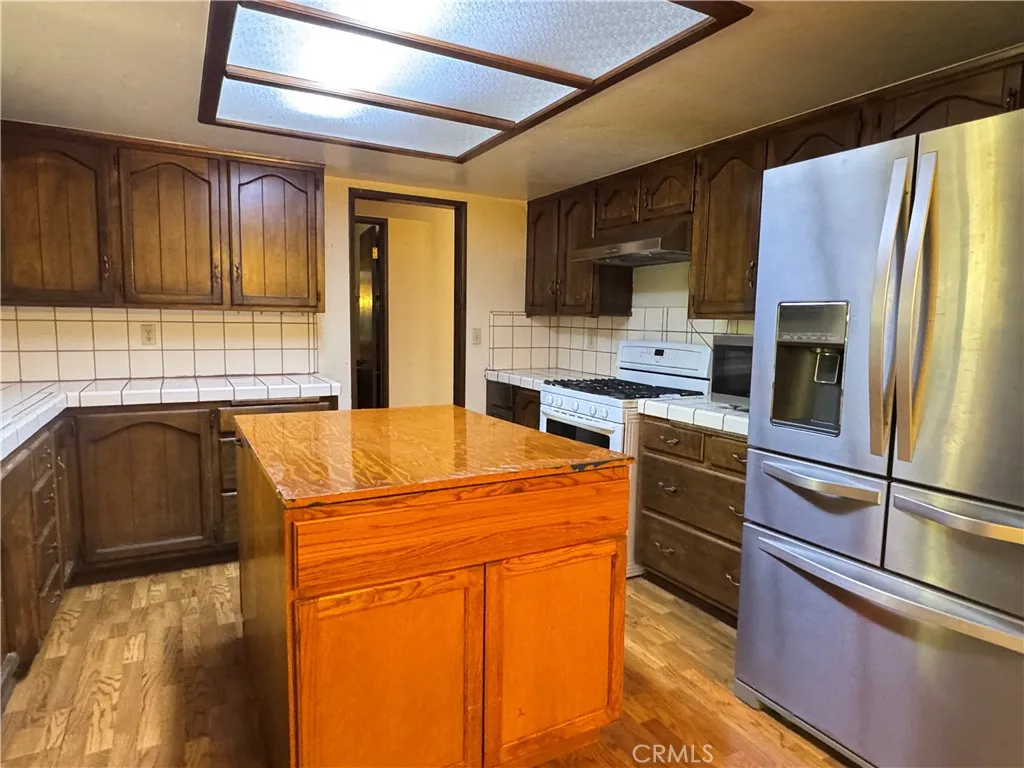 31120 Mountain Oak, Running Springs, California 92382 home-pic-22