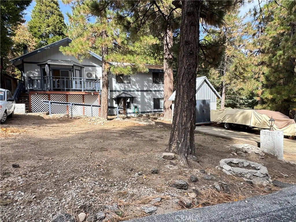 31120 Mountain Oak, Running Springs, California 92382 home-pic-1