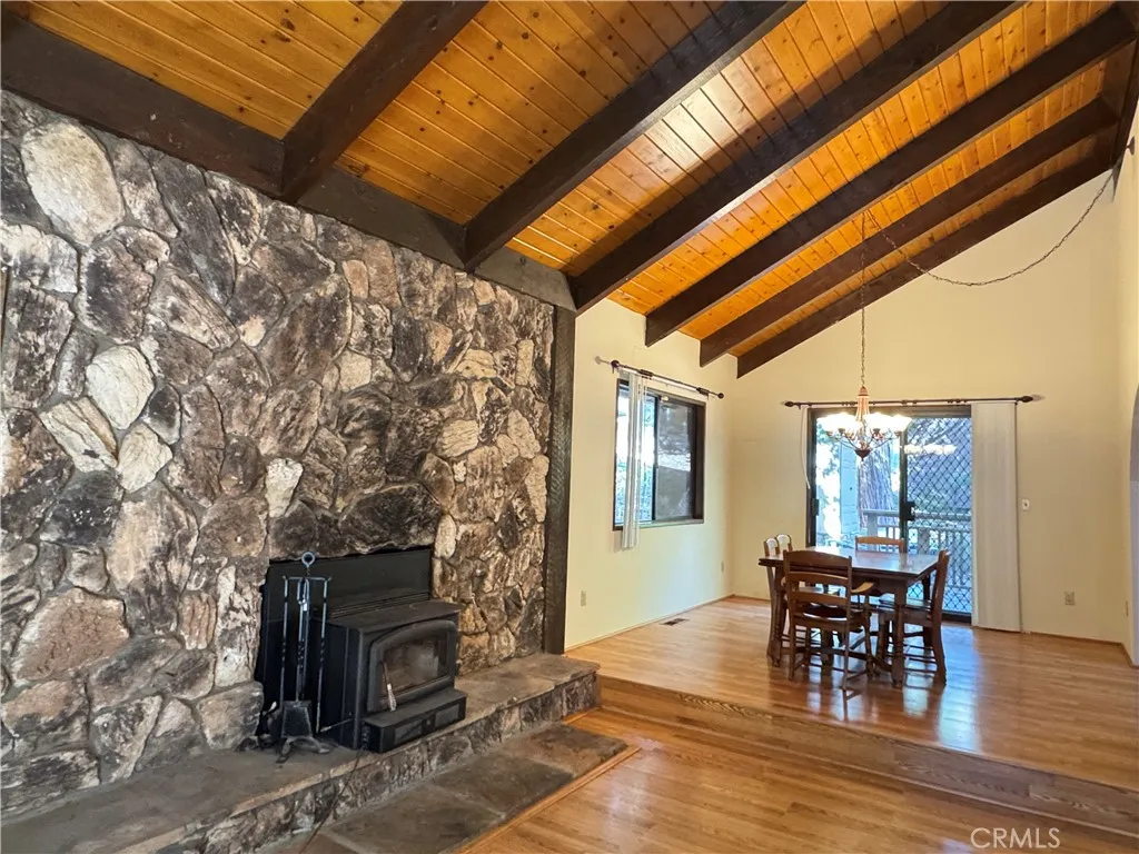 31120 Mountain Oak, Running Springs, California 92382 home-pic-17