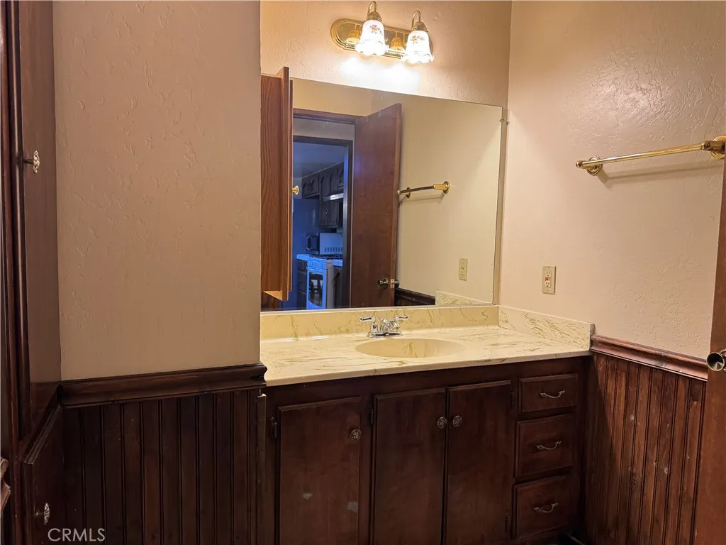 31120 Mountain Oak, Running Springs, California 92382 home-pic-27
