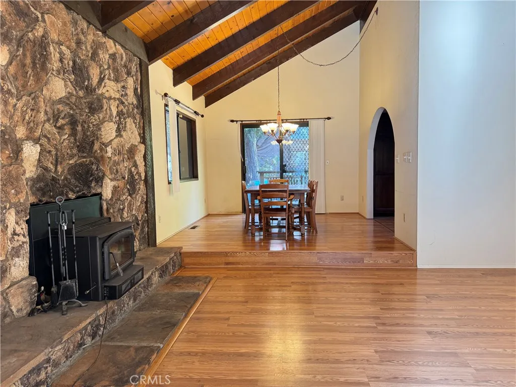 31120 Mountain Oak, Running Springs, California 92382 home-pic-18