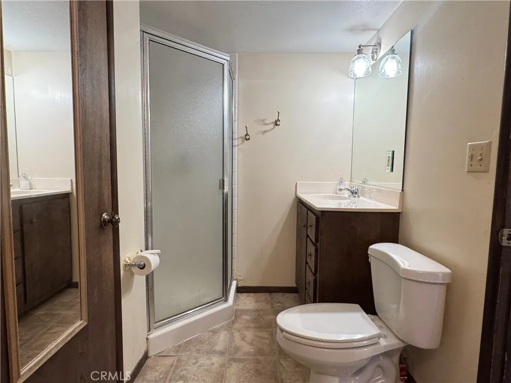 31120 Mountain Oak, Running Springs, California 92382 home-pic-7