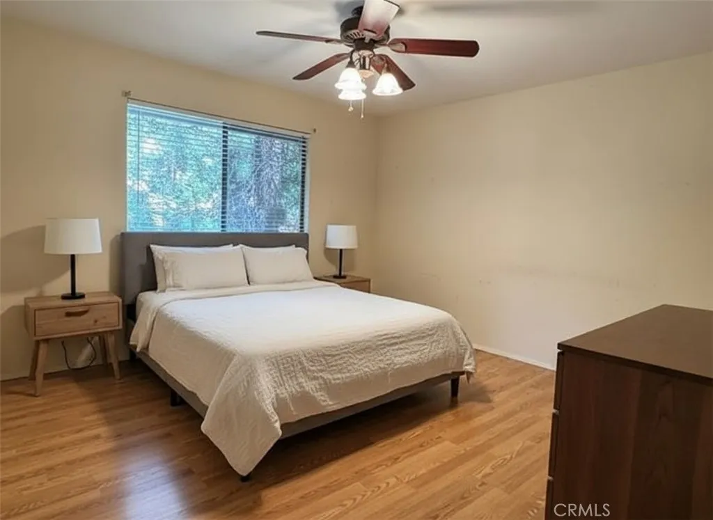 31120 Mountain Oak, Running Springs, California 92382 home-pic-31