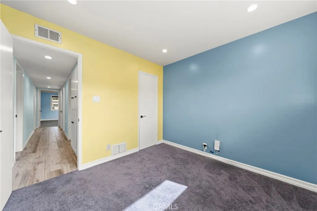 7124 Treves Drive, Paramount, California 90723 home-pic-16