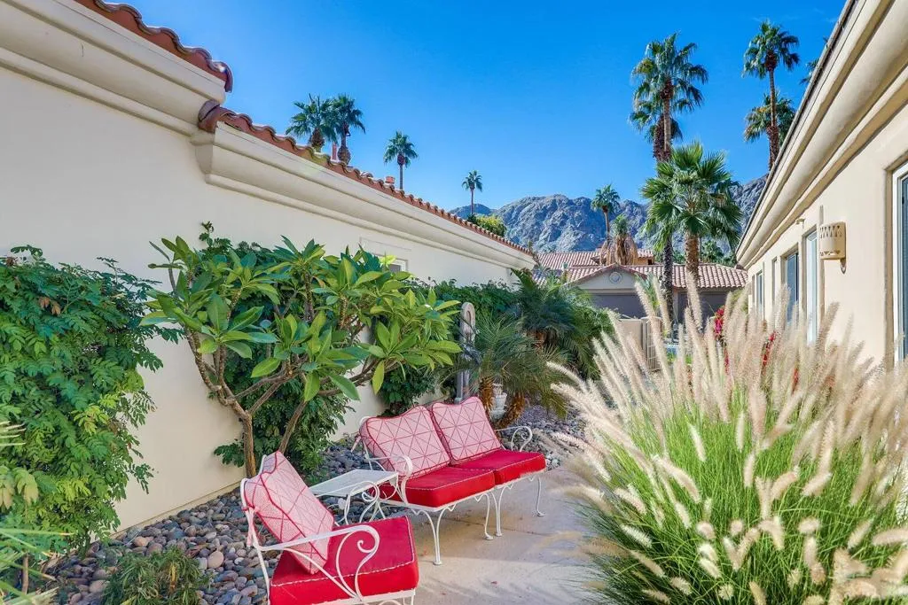 55318 Tanglewood, La Quinta, California 92253 home-pic-4