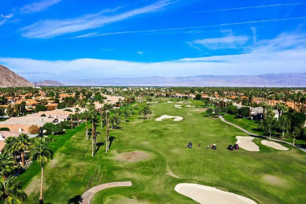 55318 Tanglewood, La Quinta, California 92253 home-pic-6