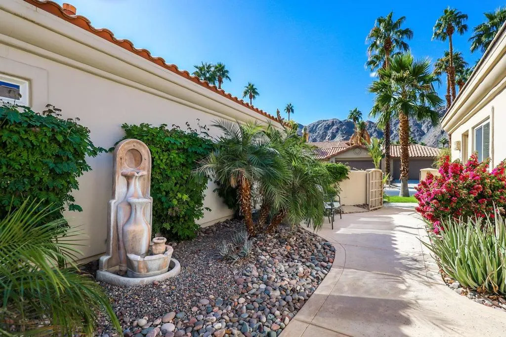 55318 Tanglewood, La Quinta, California 92253 home-pic-3