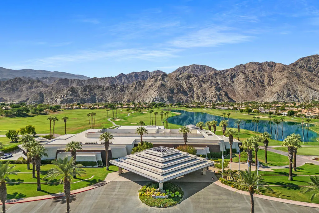 55318 Tanglewood, La Quinta, California 92253 home-pic-39