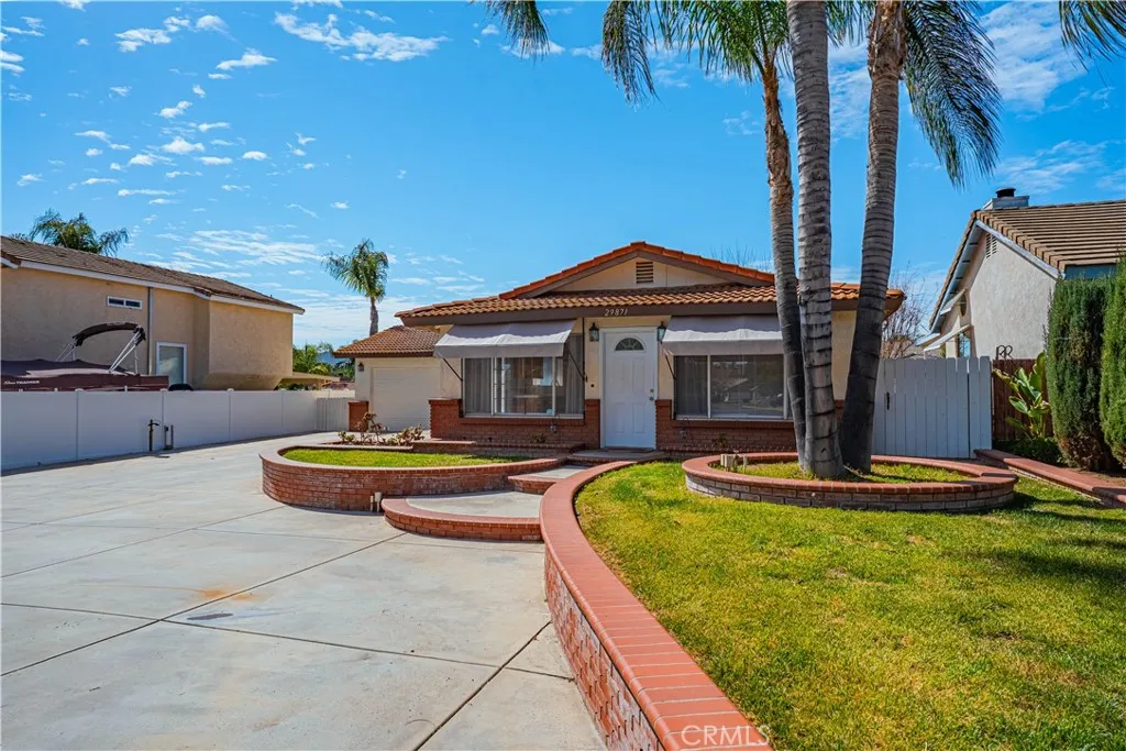 29871 Sloop Drive, Canyon Lake, California 92587 home-pic-11