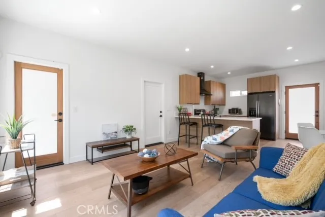 2672 Newell, Los Angeles, California 90039 home-pic-36