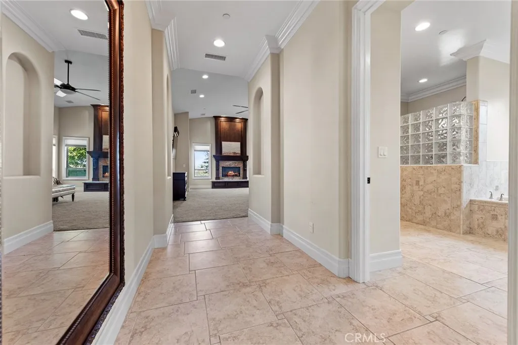 670 Pinnacle Ridge, Riverside, California 92506 home-pic-38