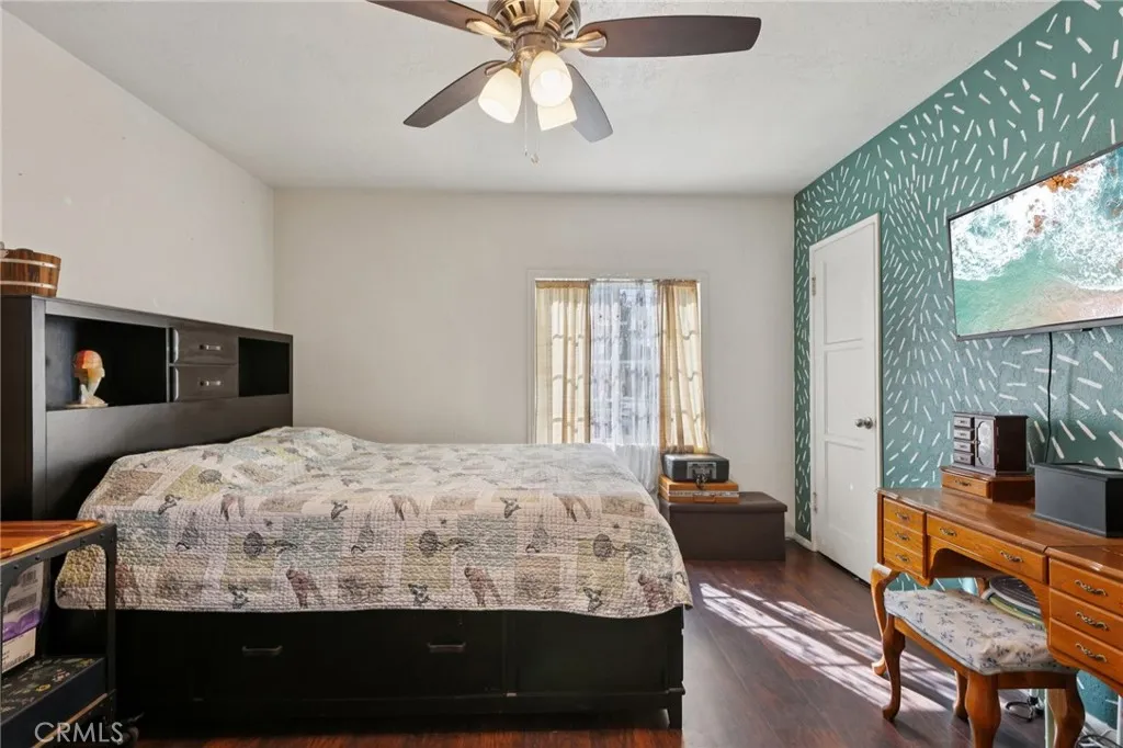 8441 Alameda, Downey, California 90242 home-pic-19
