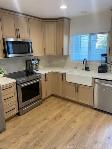 5927 E Creekside 23, Orange, California 92869